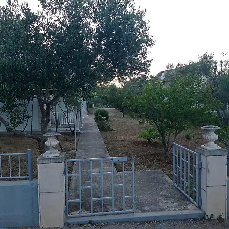 Villa My Mediterranean With Huge Garden And Own Parking *