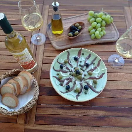 Villa My Mediterranean With Huge Garden And Own Parking *