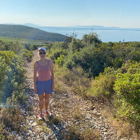 My Mediterranean With Huge Garden And Own Parking Villa