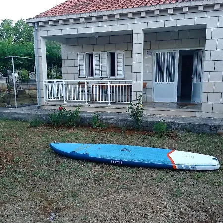 Villa My Mediterranean With Huge Garden And Own Parking Lumbarda