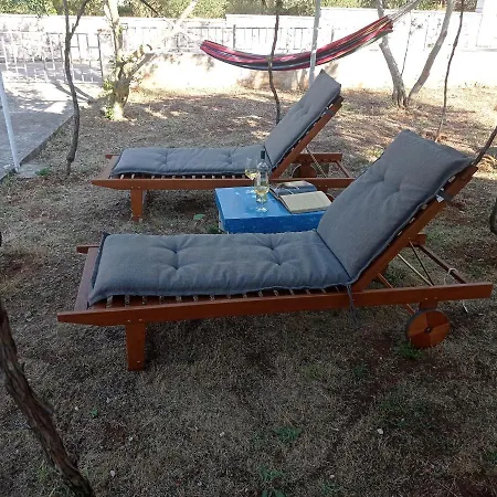 My Mediterranean With Huge Garden And Own Parking *